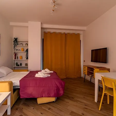 아파트 Aurealiving - Premium With Air Conditioning, Fast Wifi And Free Gym 로마