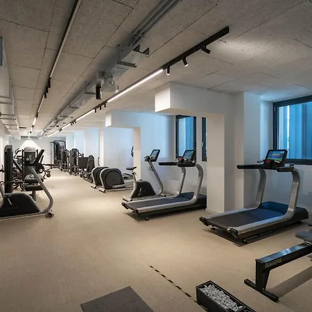 Aurealiving - Premium With Air Conditioning, Fast Wifi And Free Gym *