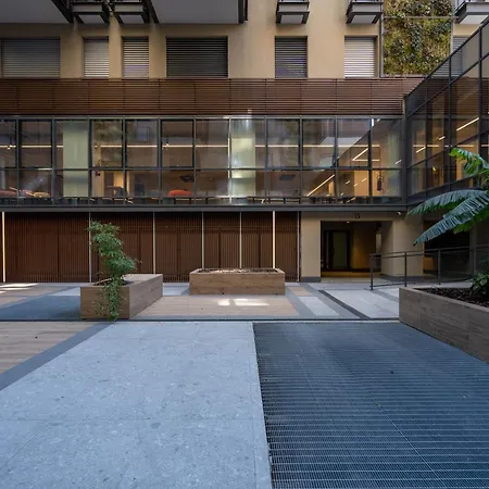 Aurealiving - Premium With Air Conditioning, Fast Wifi And Free Gym Roma