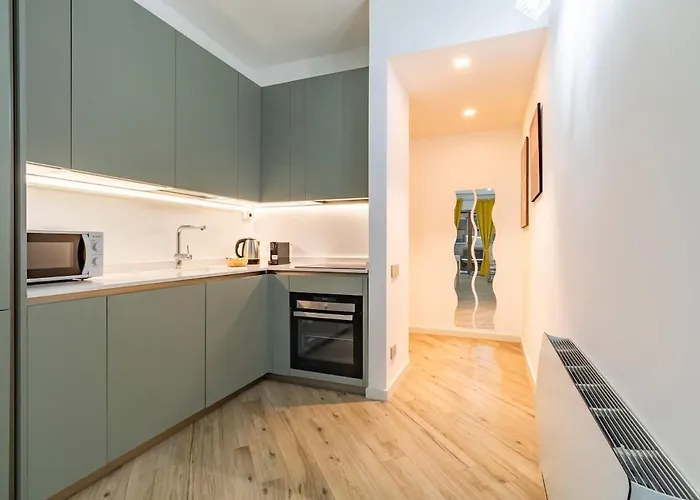 Aurealiving - Premium With Air Conditioning, Fast Wifi And Free Gym Appartement *